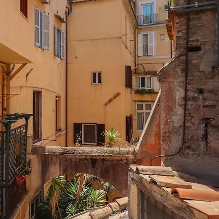 Apartment Cancelleria *