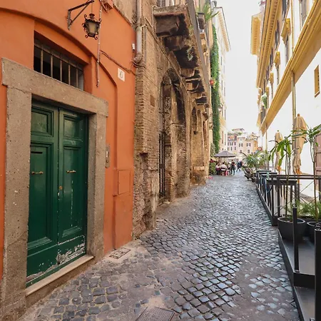 Cancelleria Apartment Rome